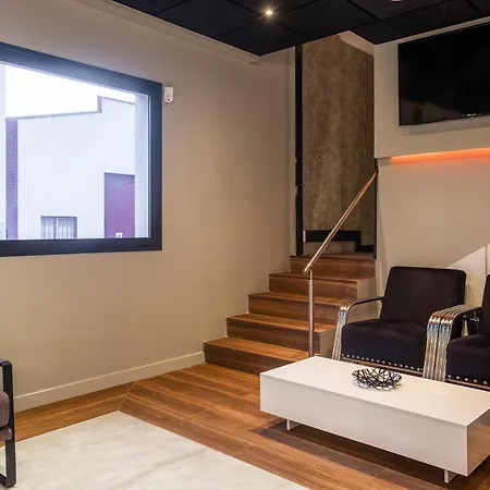Daos Suites&terrace Hotel 3*