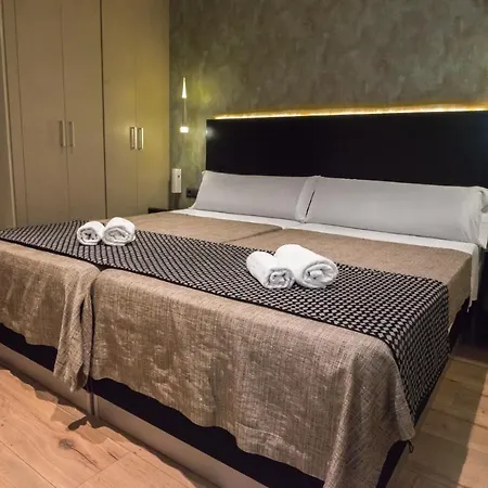 Hotel Daos & Terrace Marbella