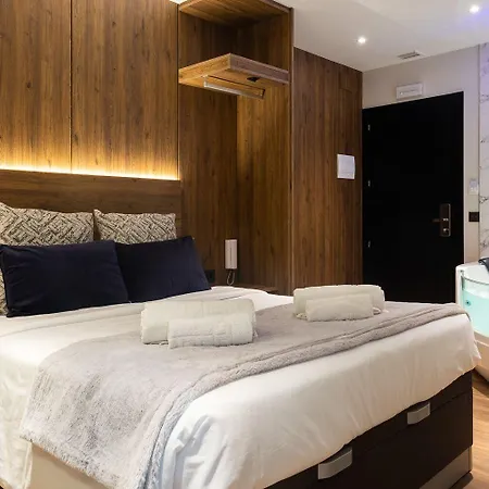 Daos & Terrace Hotel 3*