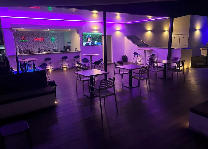 Daos & Terrace Hotel 3*