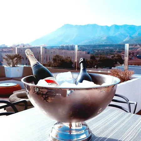 Daos Suites&terrace 3* Marbellac