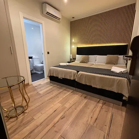 Hotel Daos & Terrace 3*